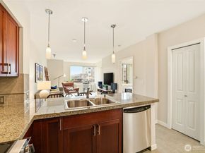 5440 Leary Avenue NW 431, Seattle WA 98107