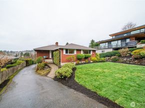 12638 Shorewood Drive SW, Burien WA 98146