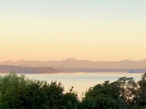 12638 Shorewood Drive SW, Burien WA 98146