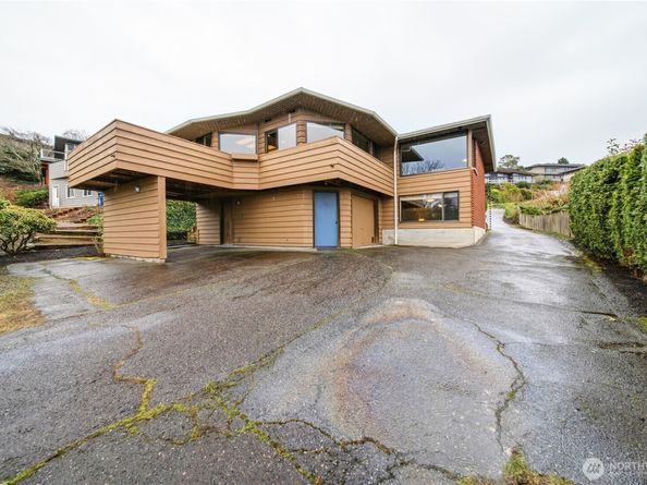 12638 Shorewood Drive SW, Burien WA 98146