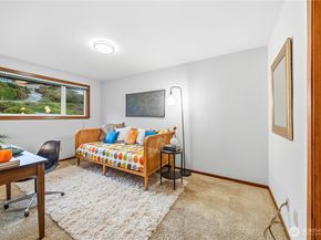 12638 Shorewood Drive SW, Burien WA 98146