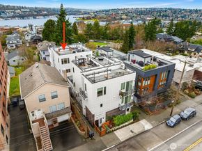 2337 10th Avenue E D, Seattle WA 98102