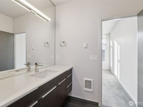 4810 C Delridge Way SW, Seattle WA 98106