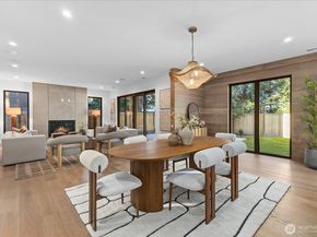 1020 107th Avenue SE, Bellevue WA 98004