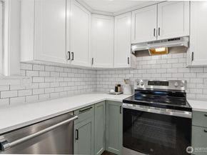 20511 Greening Road, Bothell WA 98012