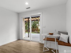 20511 Greening Road, Bothell WA 98012