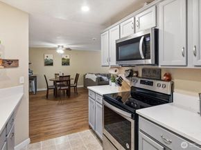 9917 Holly Drive B307, Everett WA 98204