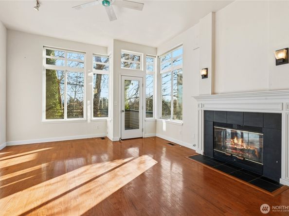 314 25th Avenue E, Seattle WA 98112