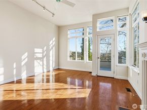 314 25th Avenue E, Seattle WA 98112