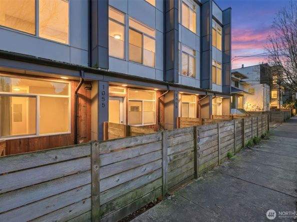 1055 S Cloverdale Street, Seattle WA 98108