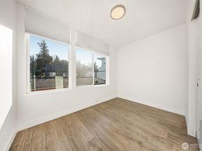 1055 S Cloverdale Street, Seattle WA 98108