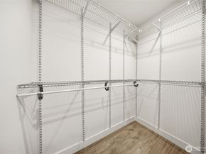 1055 S Cloverdale Street, Seattle WA 98108