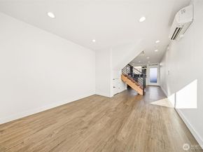 1055 S Cloverdale Street, Seattle WA 98108