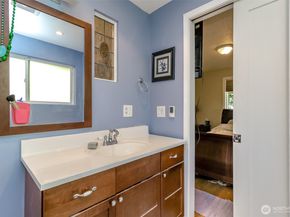 2424 SW 152nd Street, Burien WA 98166