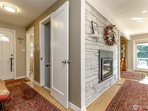 2424 SW 152nd Street, Burien WA 98166