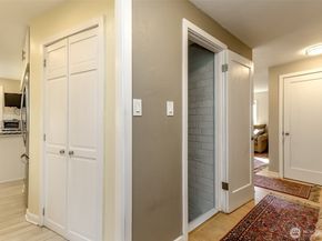 2424 SW 152nd Street, Burien WA 98166