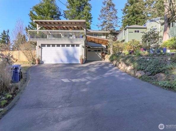 2424 SW 152nd Street, Burien WA 98166