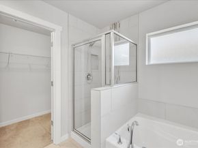 224 157th Place SW, Lynnwood WA 98087