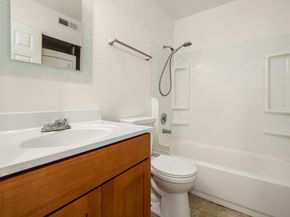 12424 NE 145th Street C25, Kirkland WA 98034