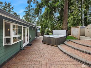 16708 NE 91st Place, Redmond WA 98052