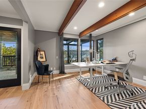 5425 96th Avenue SE, Mercer Island WA 98040