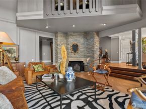 5425 96th Avenue SE, Mercer Island WA 98040