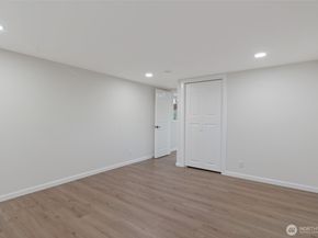 3414 166th Place SW, Lynnwood WA 98037