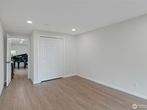 3414 166th Place SW, Lynnwood WA 98037