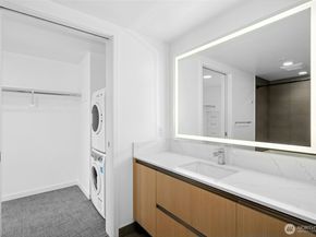 1808 Minor Avenue 2213, Seattle WA 98101