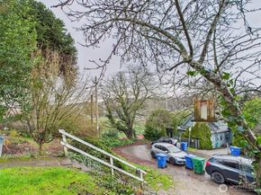 2820 29th Avenue S, Seattle WA 98114