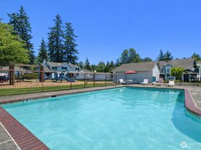 23321 Cedar Way J204, Mountlake Terrace WA 98043