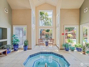 300 N 130th Street 7203, Seattle WA 98133