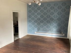 7043 17 Avenue NW, Seattle WA 98117