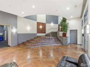 225 Logan Avenue S 308, Renton WA 98057