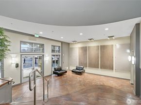 225 Logan Avenue S 308, Renton WA 98057