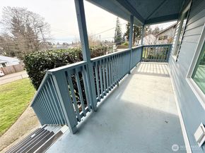 11049 18th Avenue SW, Seattle WA 98146