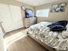 11049 18th Avenue SW, Seattle WA 98146