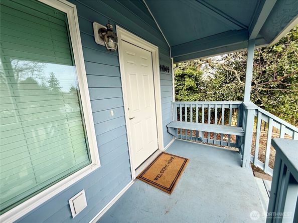 11049 18th Avenue SW, Seattle WA 98146