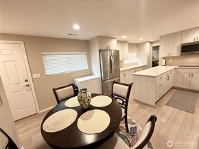 11049 18th Avenue SW, Seattle WA 98146