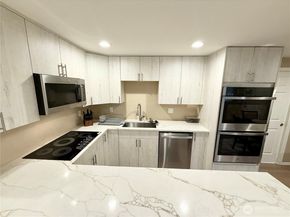 11049 18th Avenue SW, Seattle WA 98146