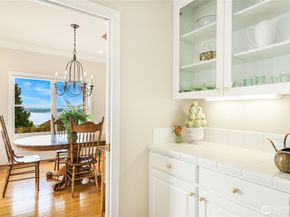 621 SW 295th Place, Federal Way WA 98023