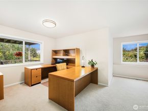 621 SW 295th Place, Federal Way WA 98023