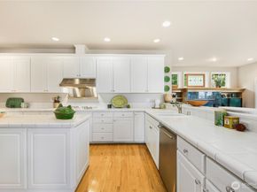 621 SW 295th Place, Federal Way WA 98023