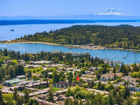 228 Canopy Path NW, Bainbridge Island WA 98110