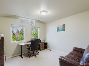 1568 Puget Drive E, Port Orchard WA 98366