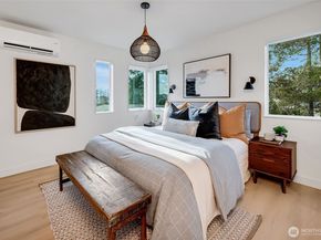 4409 B S Holly Street, Seattle WA 98118