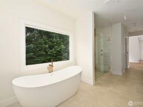 17526 Fremont Avenue N, Shoreline WA 98133