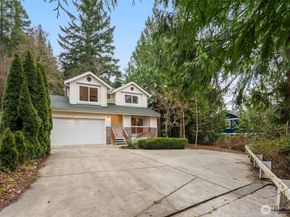 20803 NE 15th Lane, Sammamish WA 98074