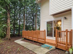 20803 NE 15th Lane, Sammamish WA 98074