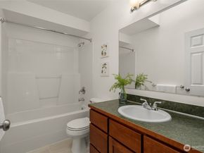 20803 NE 15th Lane, Sammamish WA 98074